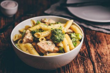 Paste cu pui și broccoli – cum să completezi aportul nutrițional al acestui preparat