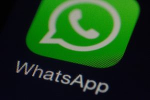 de ce apare pe whatsapp cont de intreprindere